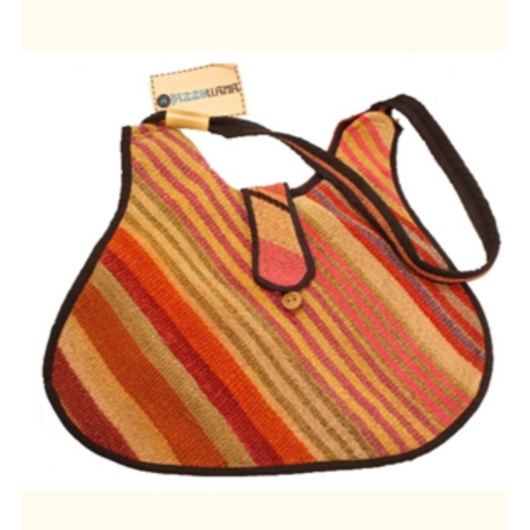 Angy, a Eco-friendly shoulder bag - Picture 3 of 4